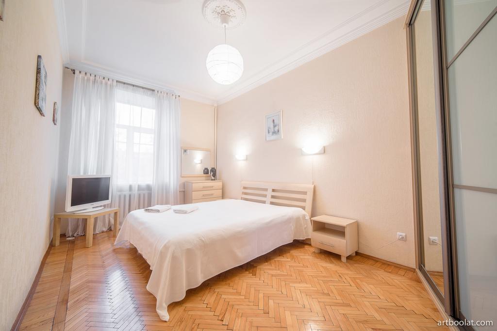 Sutkiminsk Apartment Centre Luaran gambar